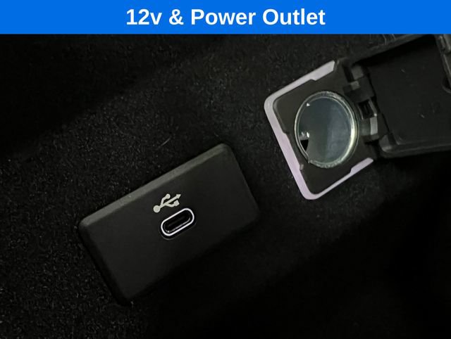 Used 2024 Cadillac Lyriq Tech RWD image 23