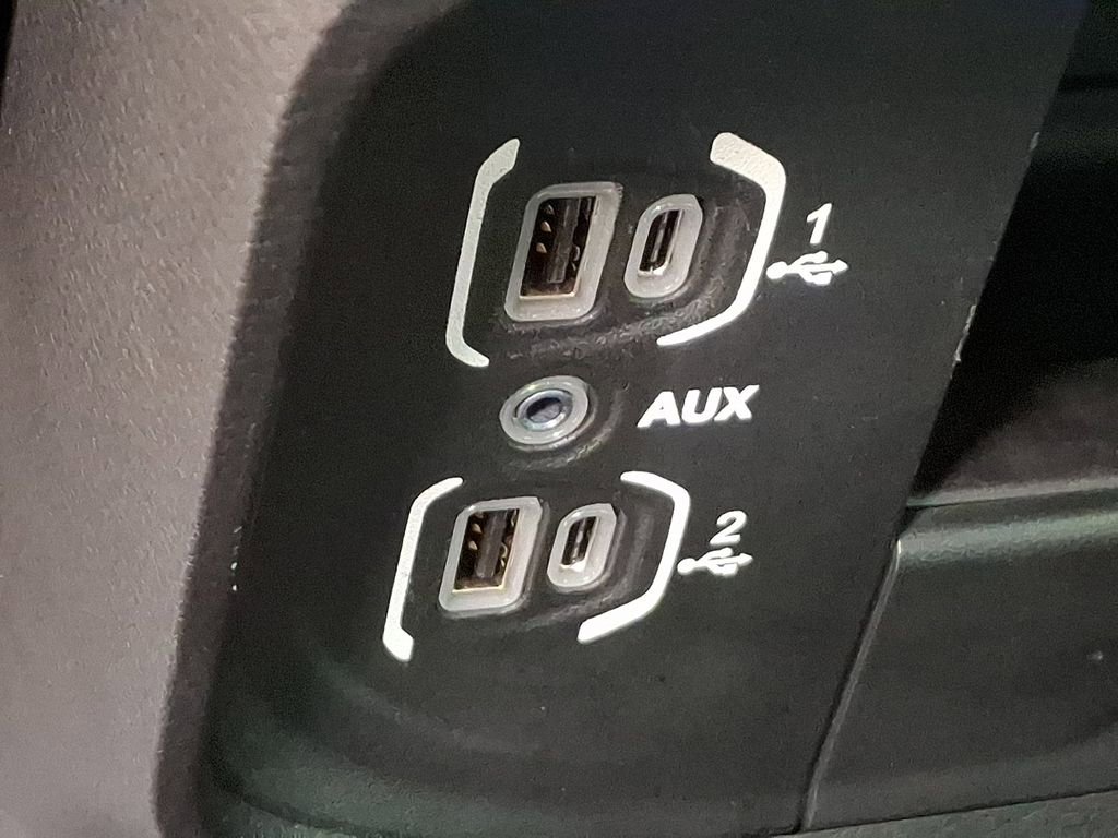 Used 2020 RAM 3500 Tradesman image 27