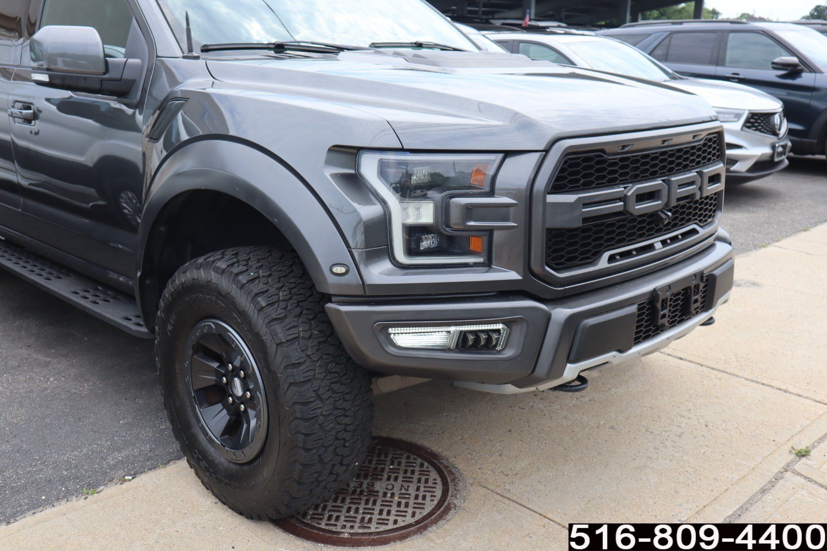 Used 2018 Ford F150 Raptor w/ Equipment Group 802A Luxury AWD/4WD image 2