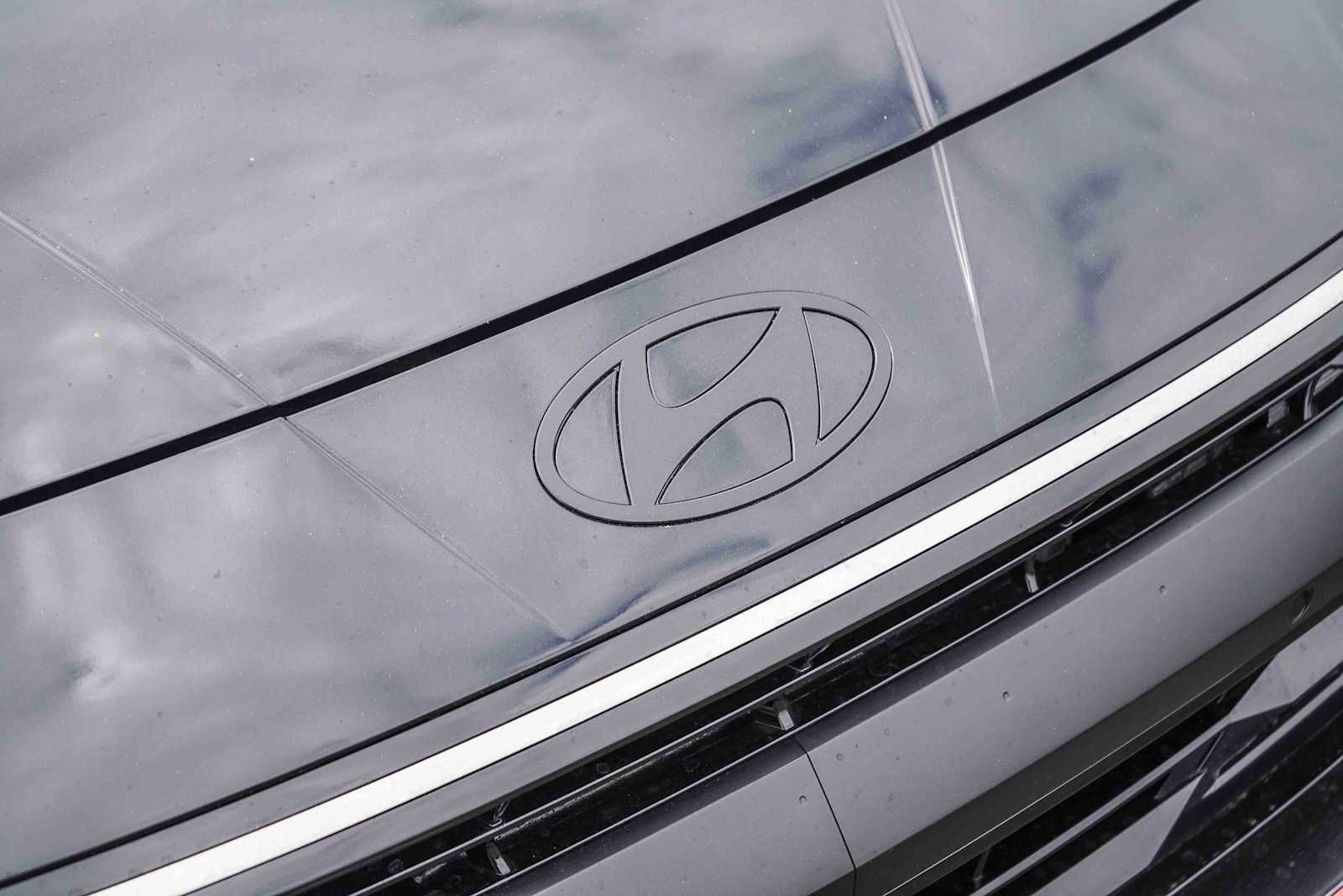 New 2026 Hyundai Elantra N FWD image 12