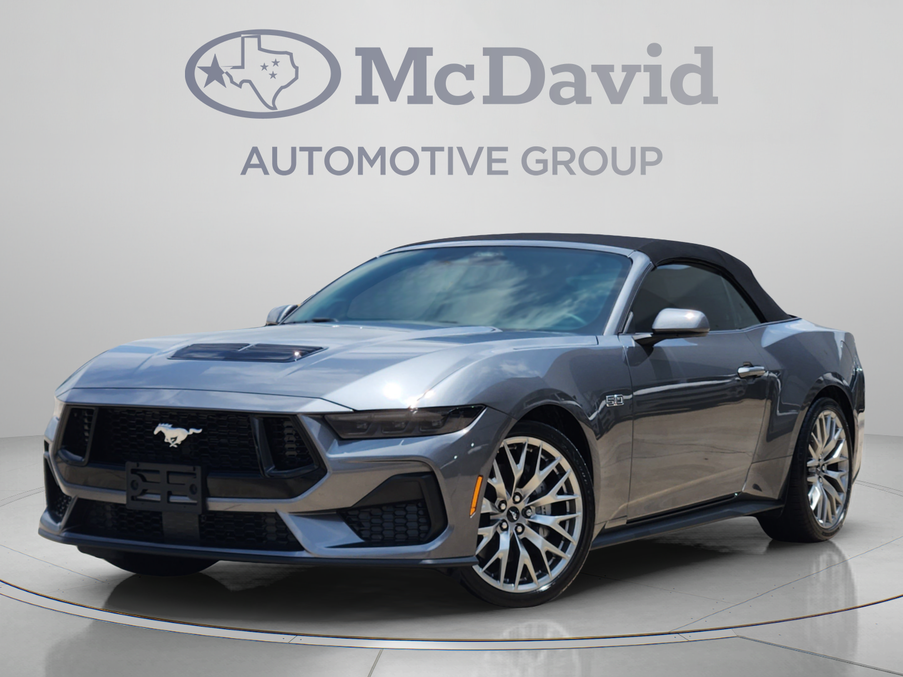 Used 2025 Ford Mustang GT Premium RWD image 1