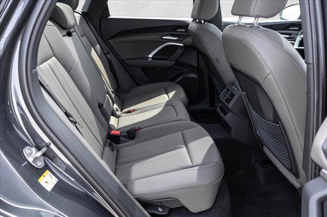 New 2025 Audi Q5 Premium Plus image 22