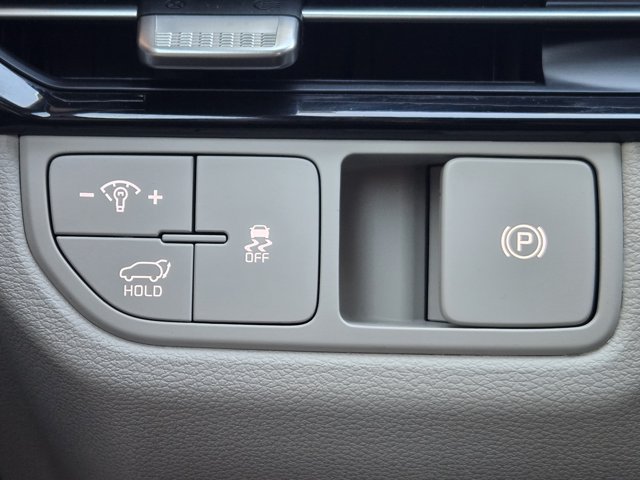Certified 2026 Kia Sportage EX FWD image 28