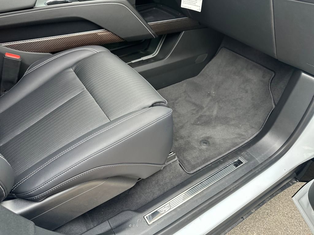 New 2026 Cadillac Vistiq Premium Luxury AWD/4WD image 38