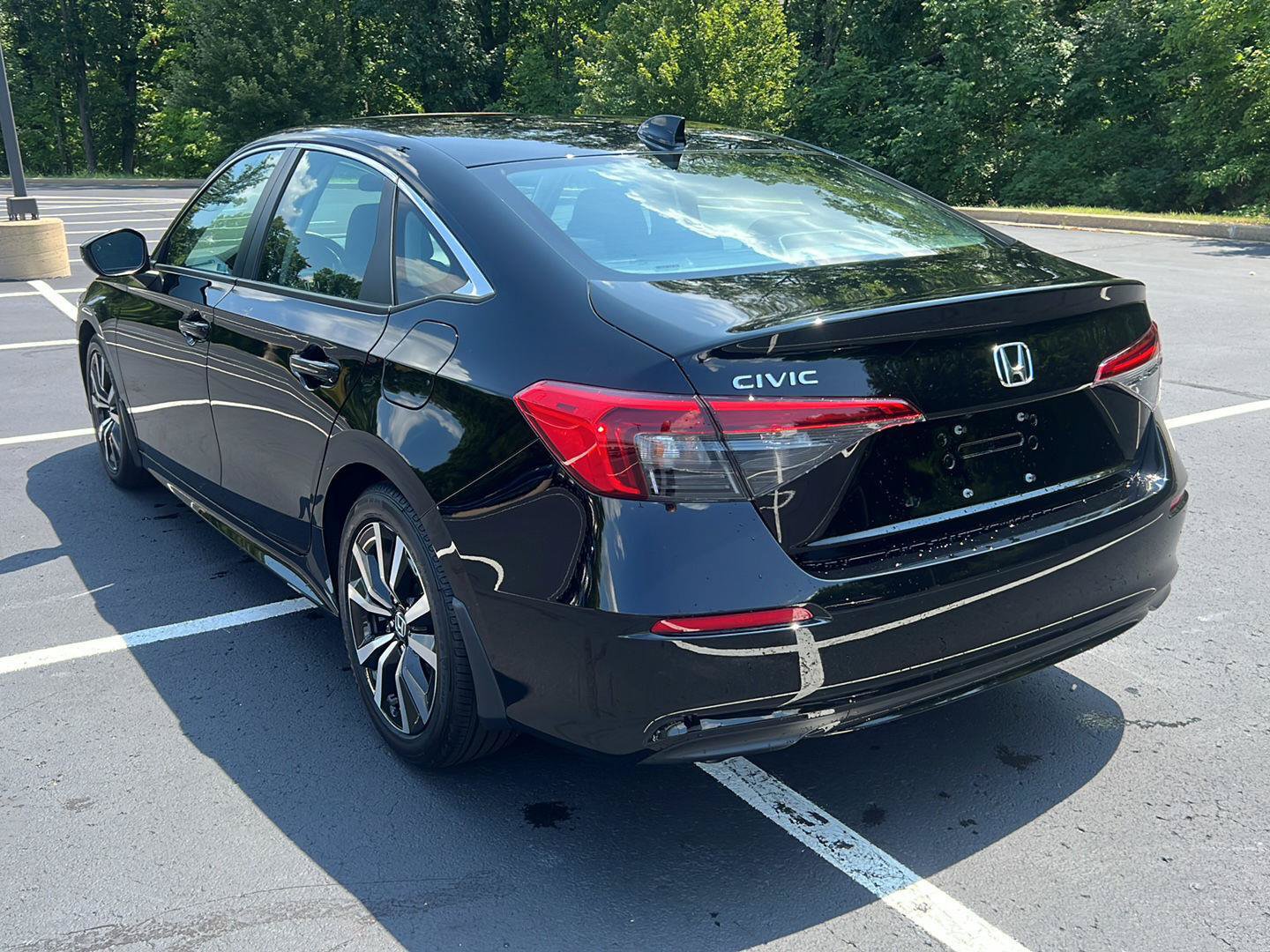 Used 2024 Honda Civic EX image 3