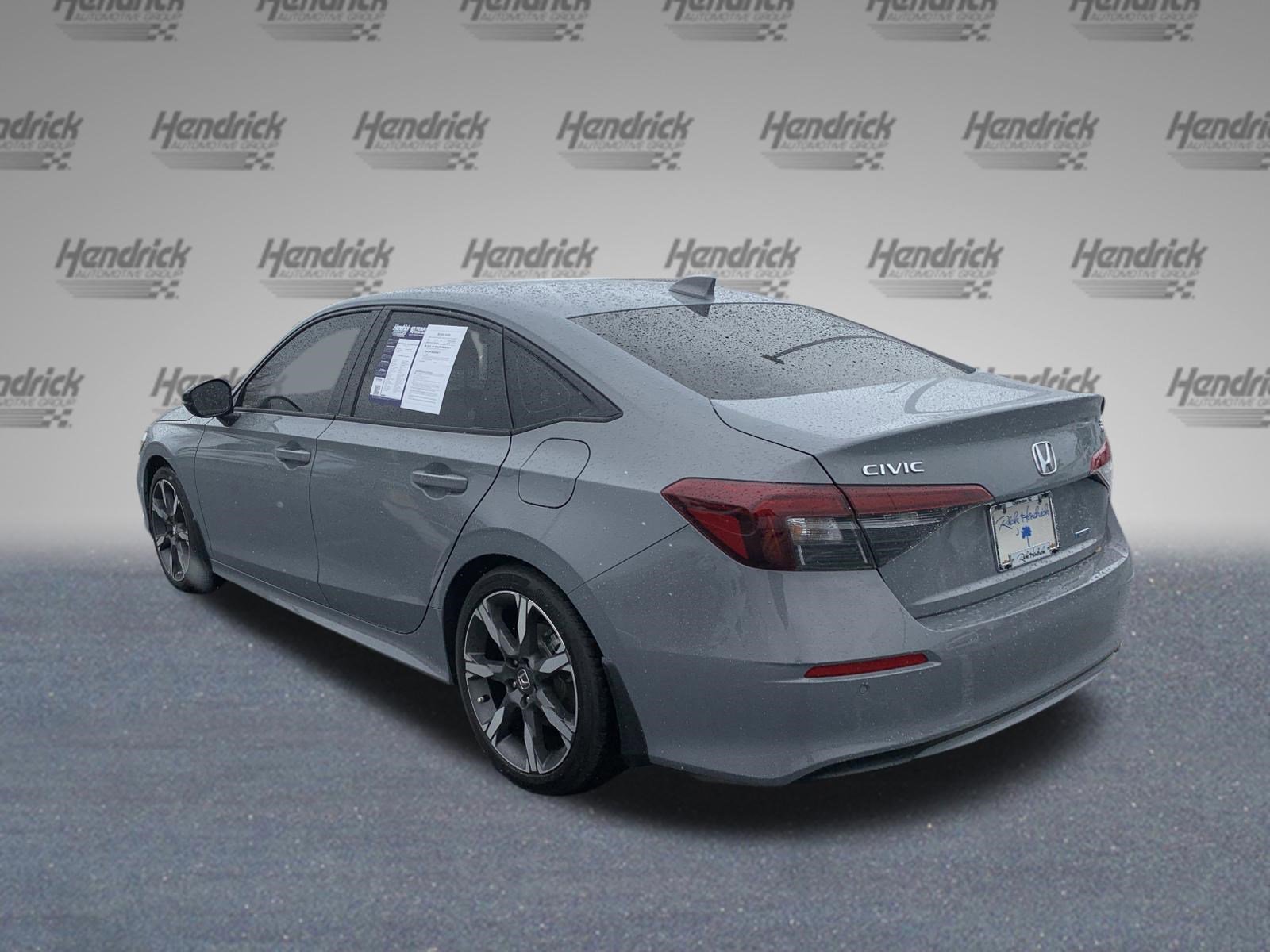 Used 2025 Honda Civic Sport Touring image 8