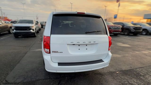 Used 2020 Dodge Grand Caravan SE w/ UConnect Hands-Free Group FWD image 7
