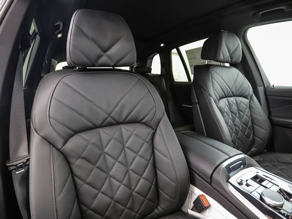 New 2026 BMW X5 xDrive40i w/ M Sport Package image 32