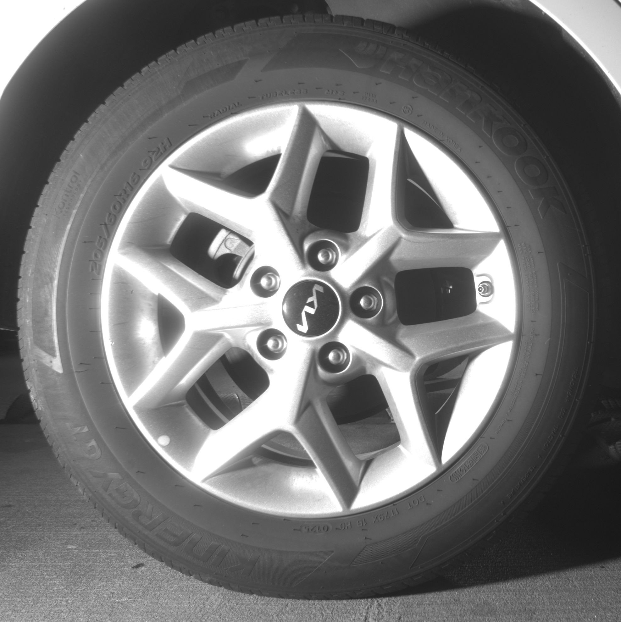 Used 2025 Kia Soul LX w/ LX Technology Package FWD image 13