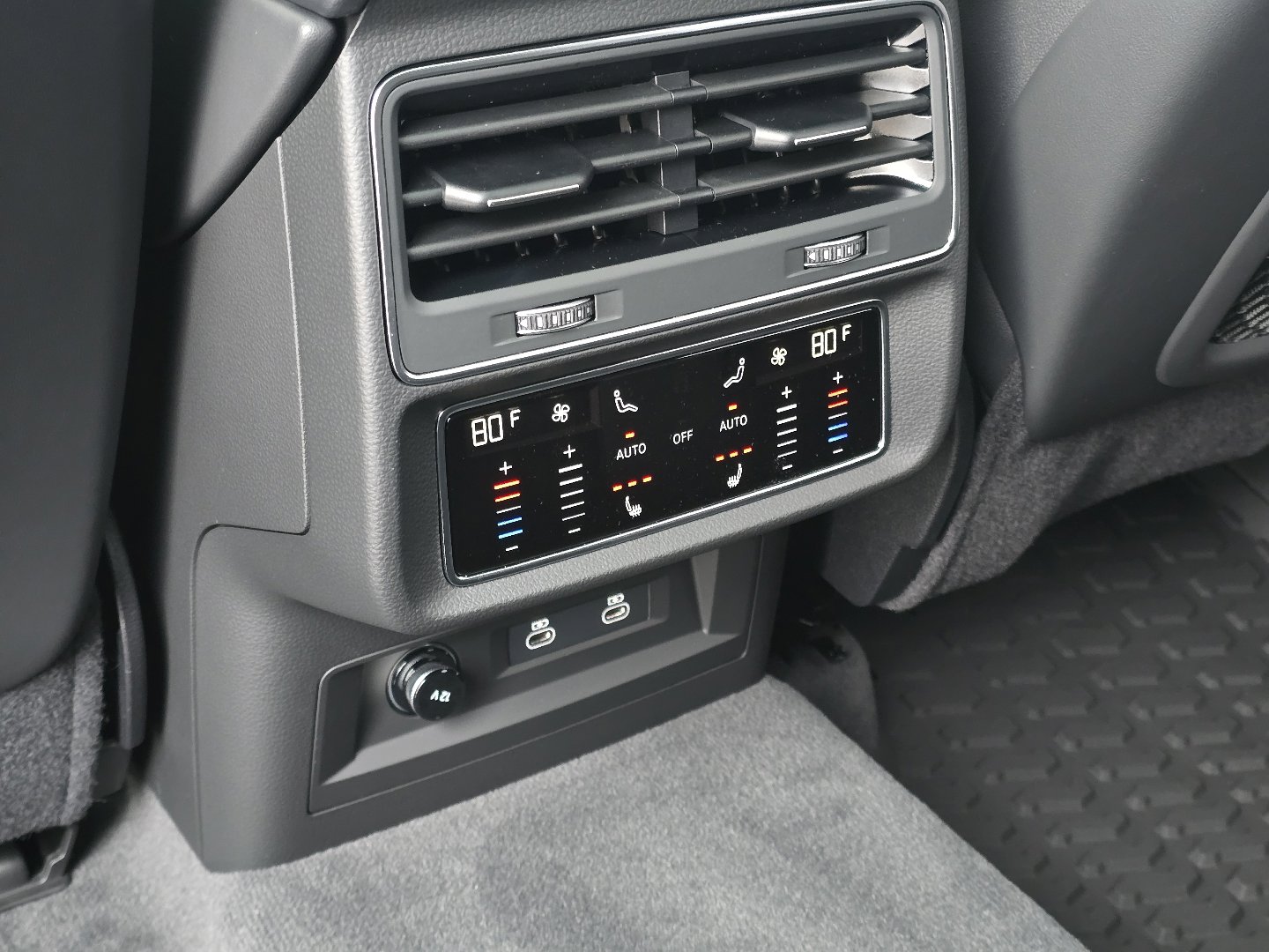 New 2026 Audi Q8 Premium Plus image 35