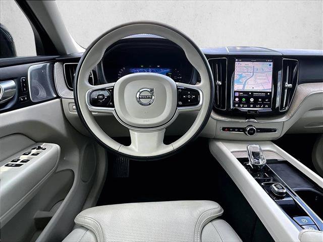 Used 2022 Volvo XC60 T8 Inscription w/ Advanced Package AWD/4WD image 7