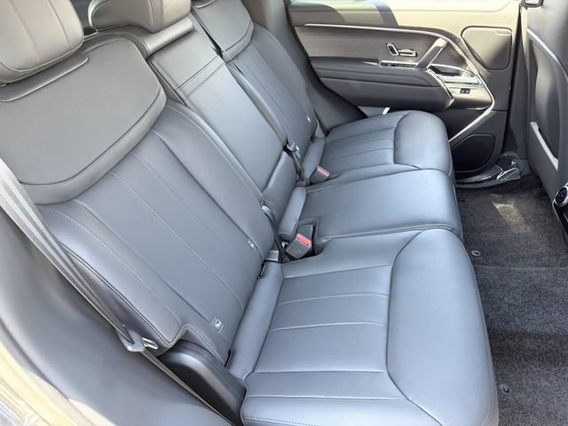 New 2026 Land Rover Range Rover SE AWD/4WD image 12