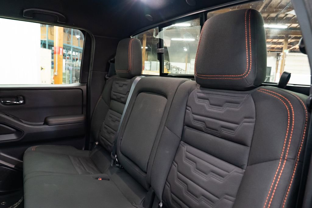 Used 2024 Nissan Frontier PRO-4X image 24