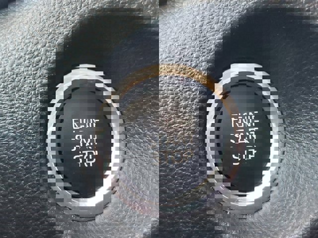 Used 2023 Toyota Corolla Cross LE image 22