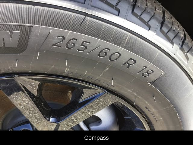 New 2026 Jeep Grand Cherokee Altitude image 18