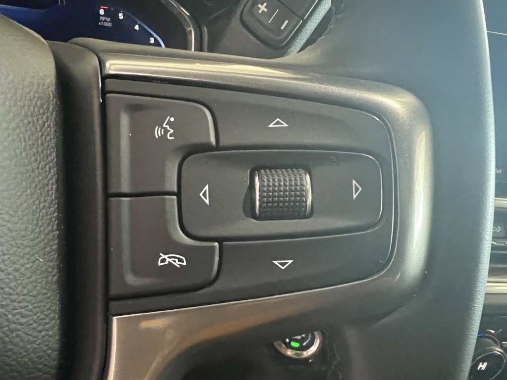 Used 2025 Chevrolet Silverado 1500 LT image 19