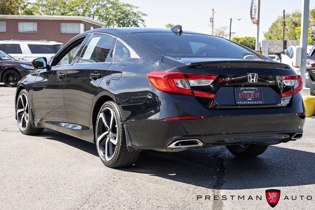 Used 2018 Honda Accord Sport image 16