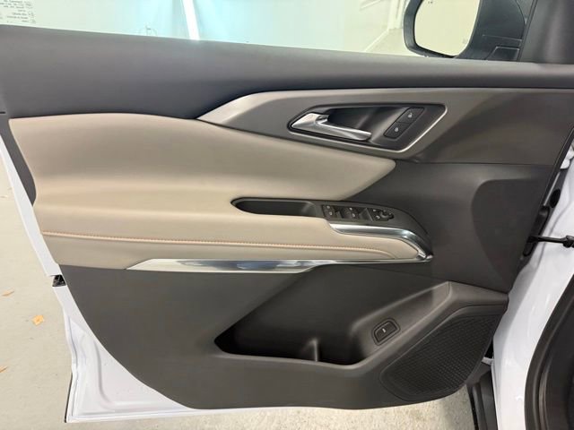 New 2026 Chevrolet Traverse LT image 14