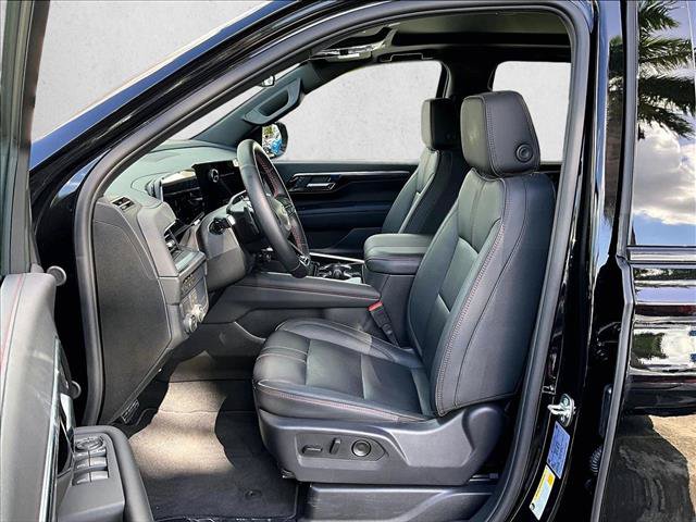 Used 2026 Chevrolet Suburban RST w/ Comfort Package RWD image 28