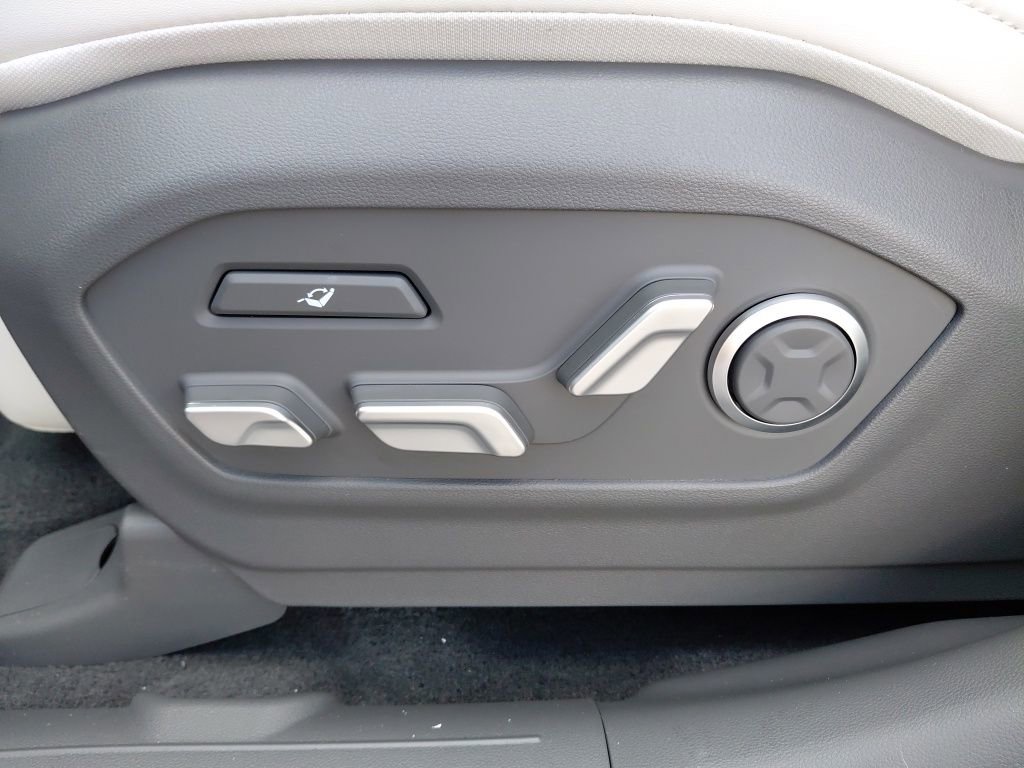 New 2026 Hyundai Santa Fe Calligraphy image 18
