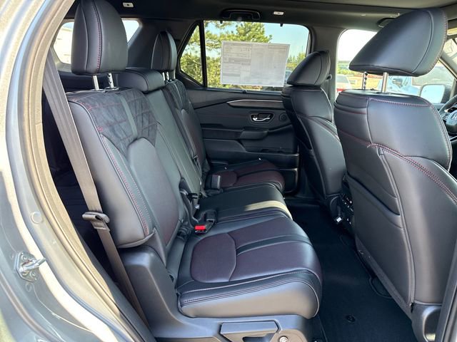 New 2026 Honda Pilot Black Edition image 10