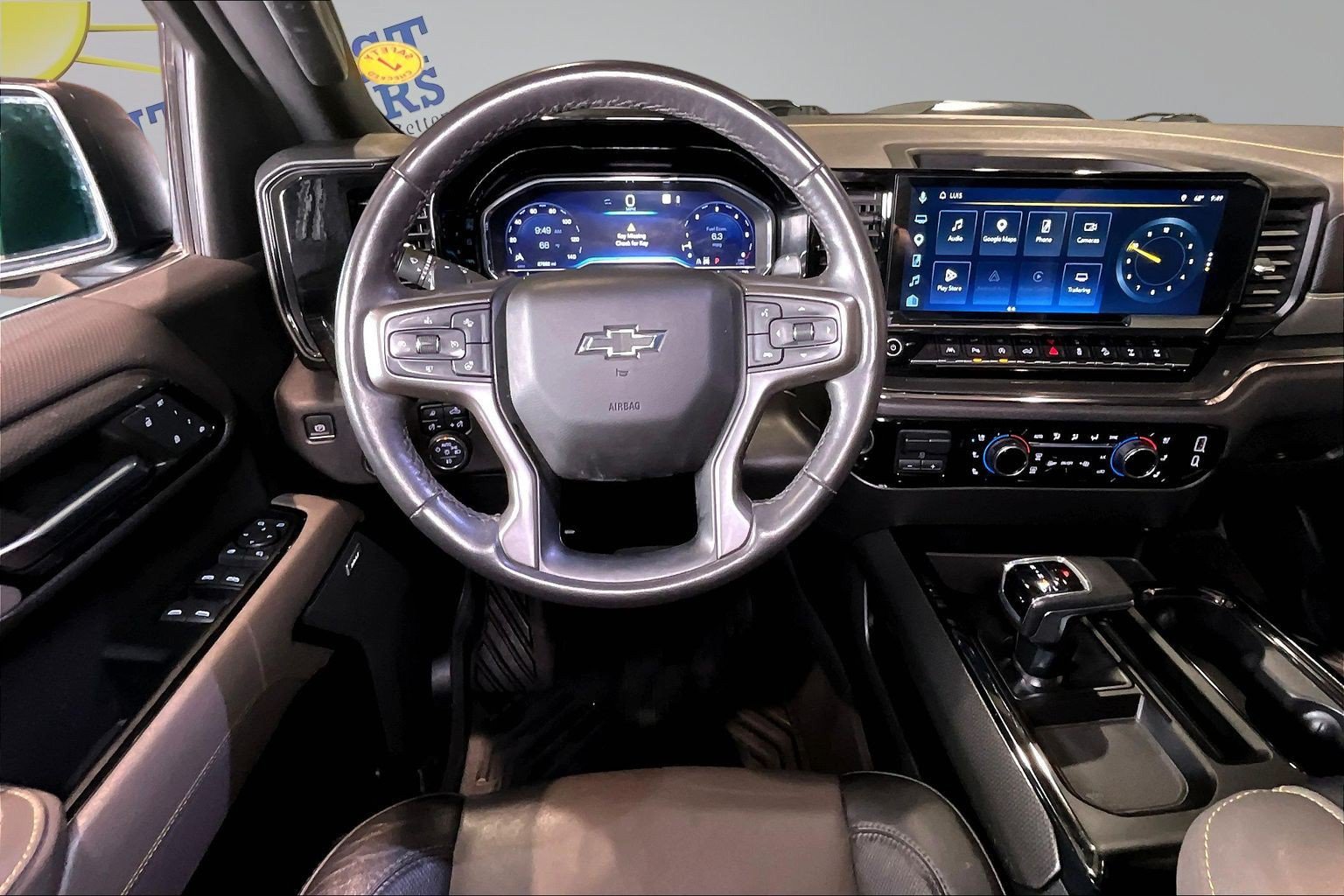 Used 2023 Chevrolet Silverado 1500 ZR2 w/ Technology Package AWD/4WD image 9