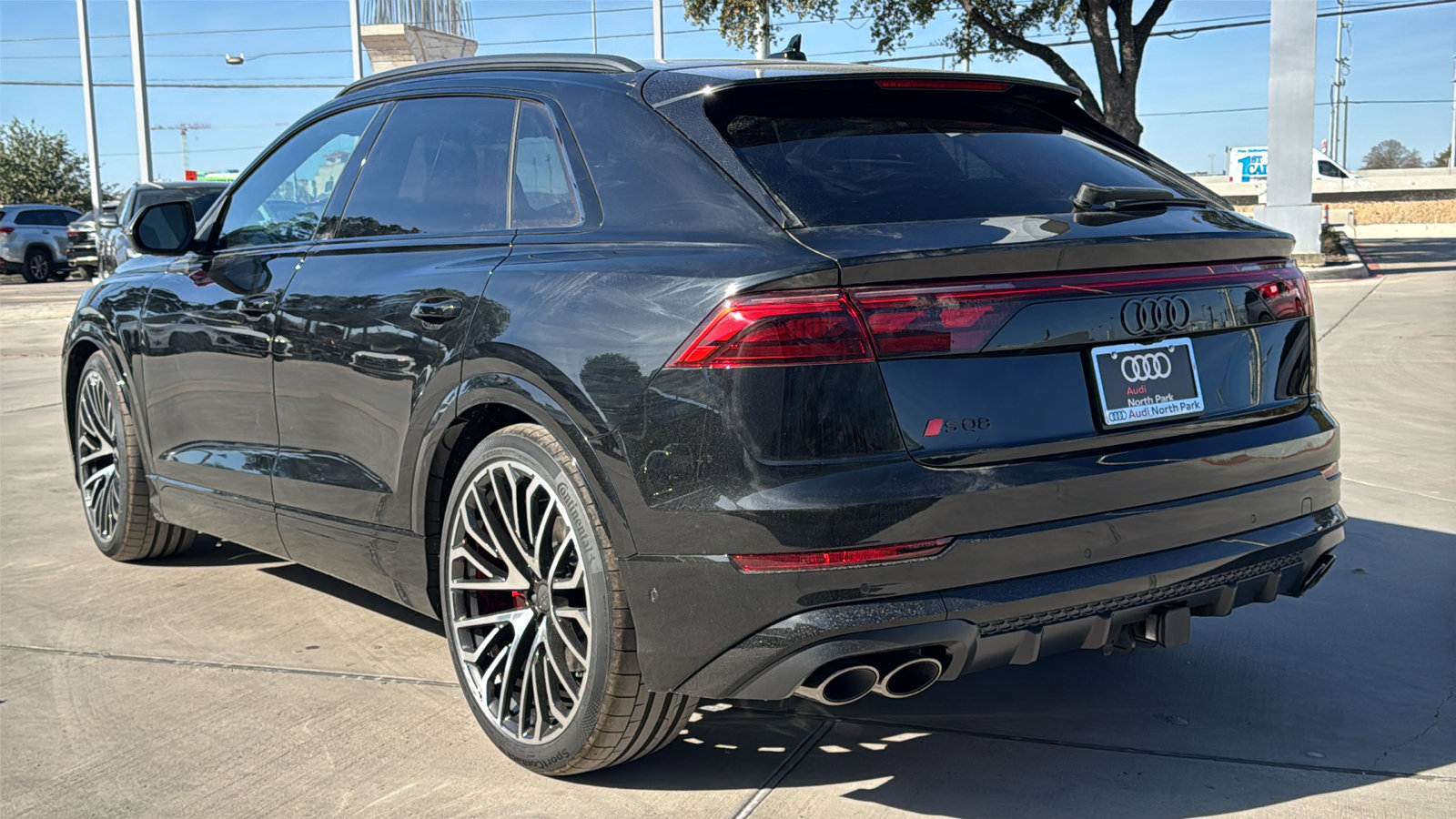 New 2026 Audi SQ8 Prestige image 5