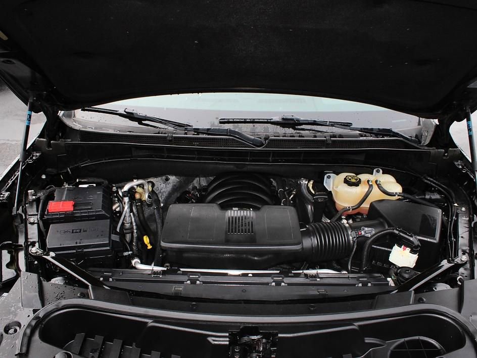 Used 2023 GMC Yukon XL Denali w/ Advanced Technology Package image 33