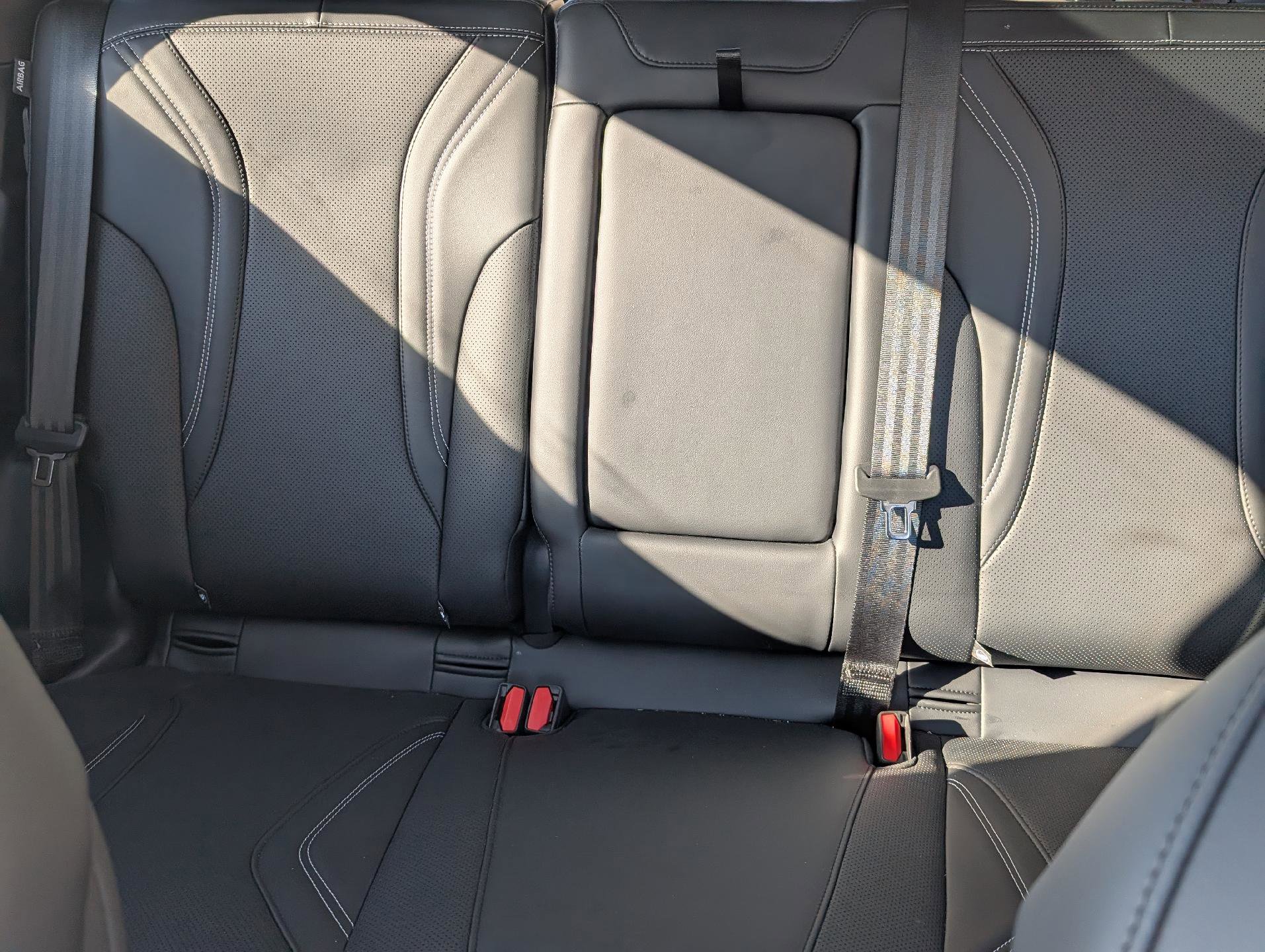 Used 2021 Ford Mustang Mach-E Premium image 24