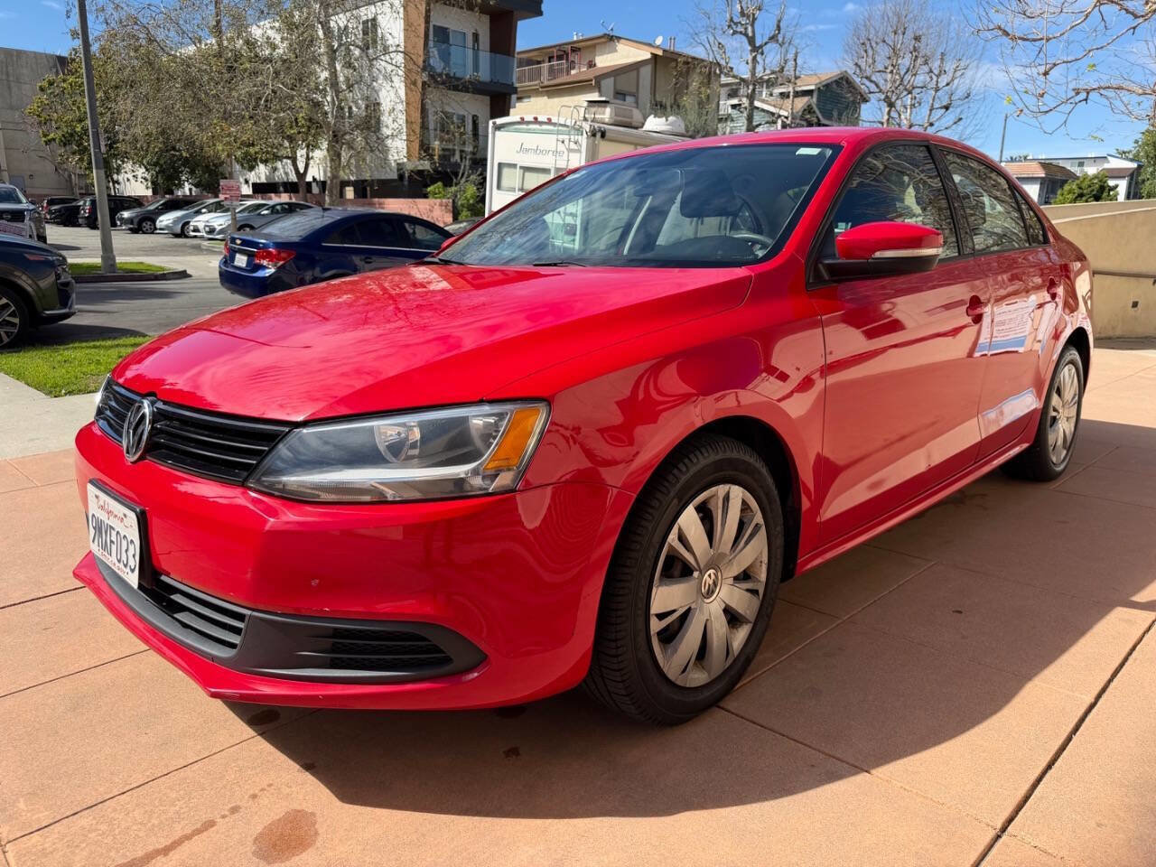 Used 2014 Volkswagen Jetta SE image 2