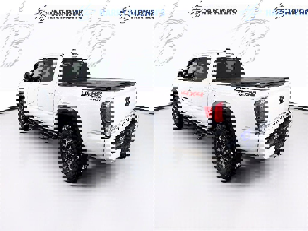 Used 2023 Toyota Tacoma TRD Off-Road image 29