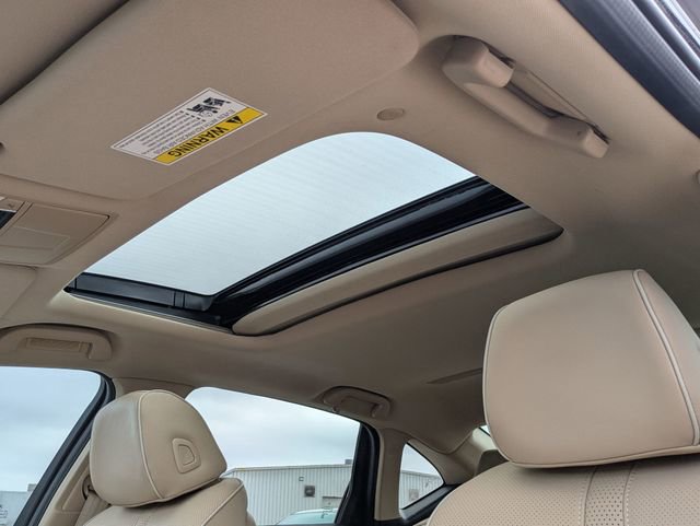 Used 2023 Acura TLX Advance image 18