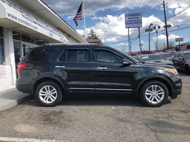 Used 2014 Ford Explorer XLT w/ Equipment Group 202A image 3