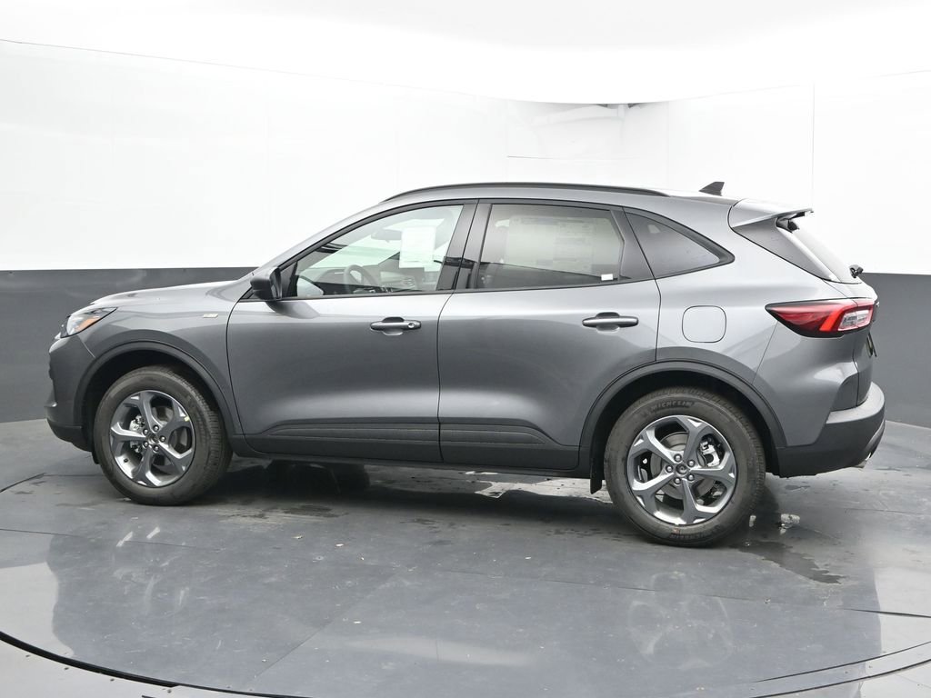 New 2026 Ford Escape ST-Line w/ Cold Weather Package image 7