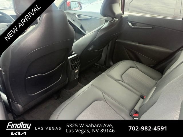 Certified 2025 Kia Niro EX FWD image 5