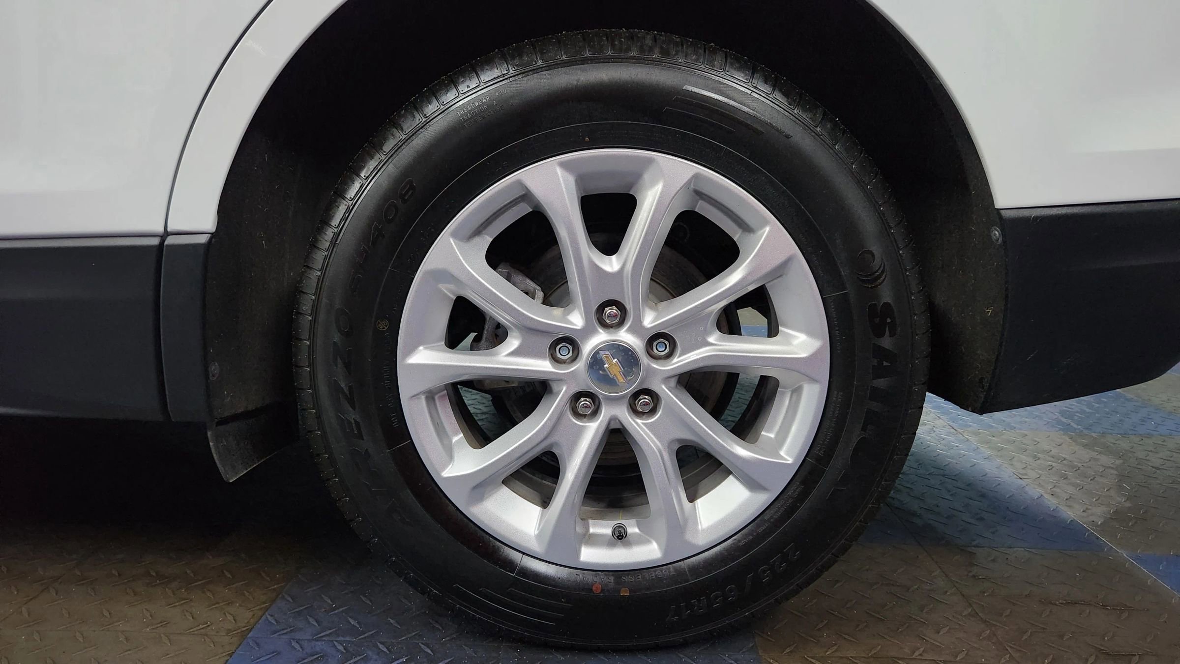 Used 2019 Chevrolet Equinox LS image 59