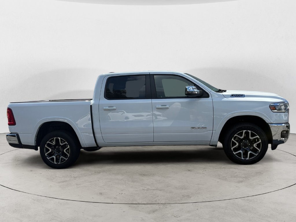 Used 2025 RAM 1500 Laramie AWD/4WD image 2