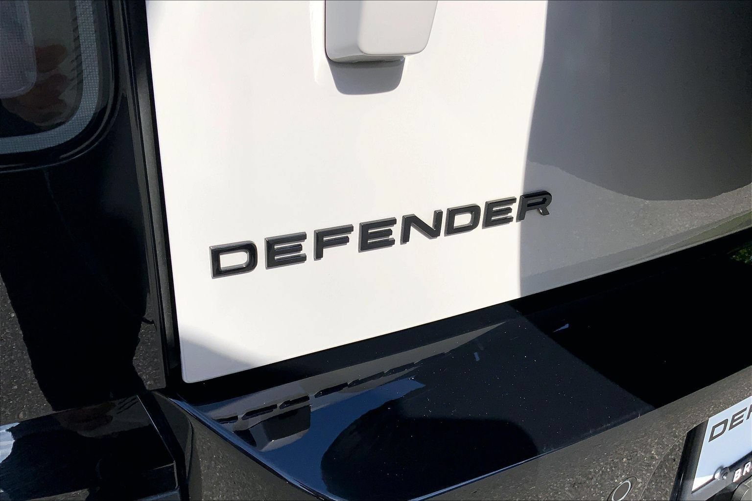 Certified 2026 Land Rover Defender 110 S AWD/4WD image 9