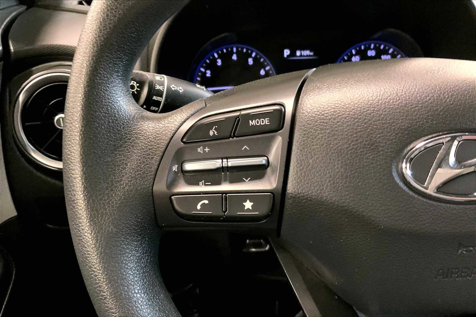 Used 2023 Hyundai Kona SEL image 22