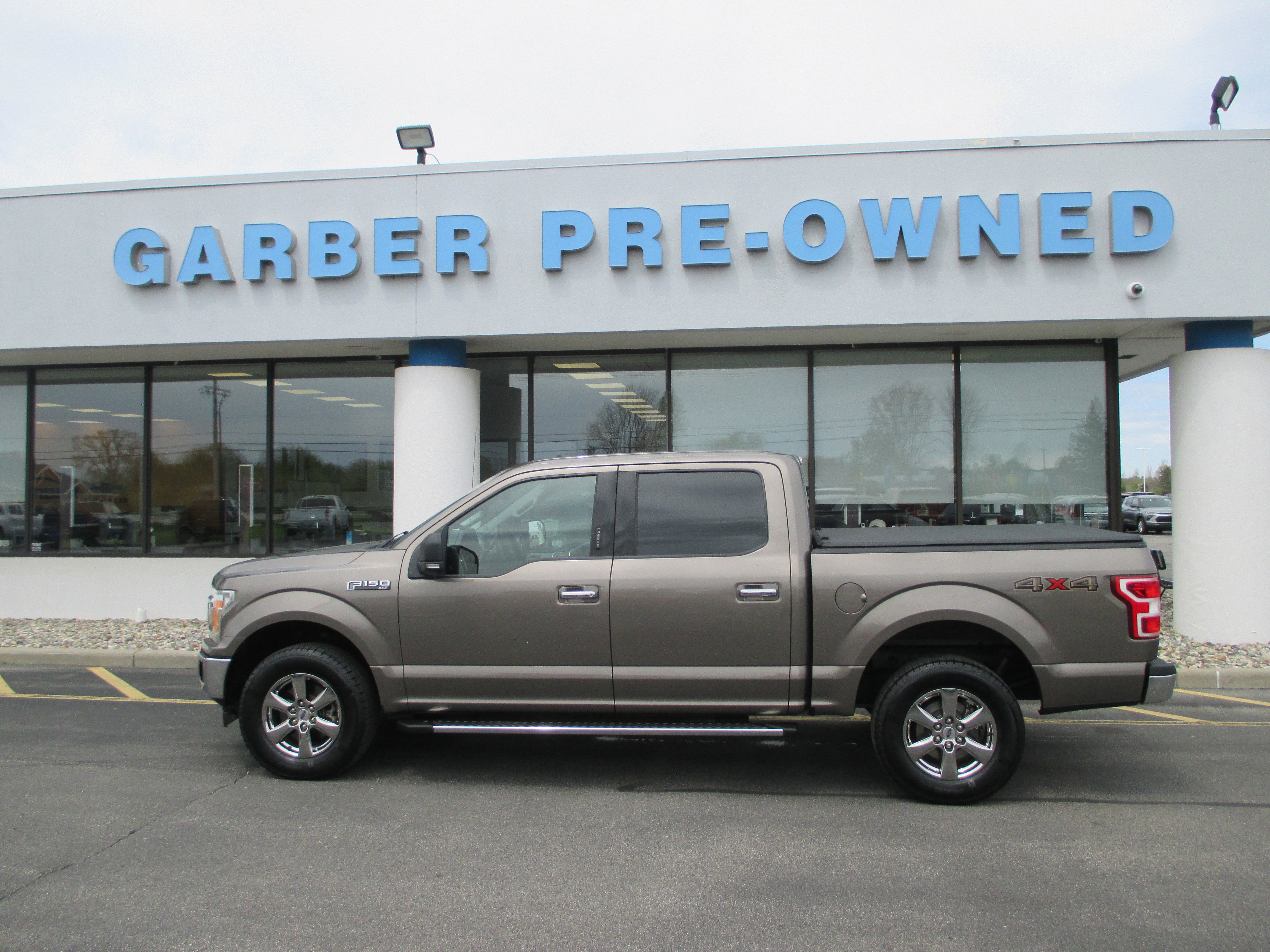 Used 2020 Ford F150 XLT w/ Equipment Group 302A Luxury AWD/4WD image 2