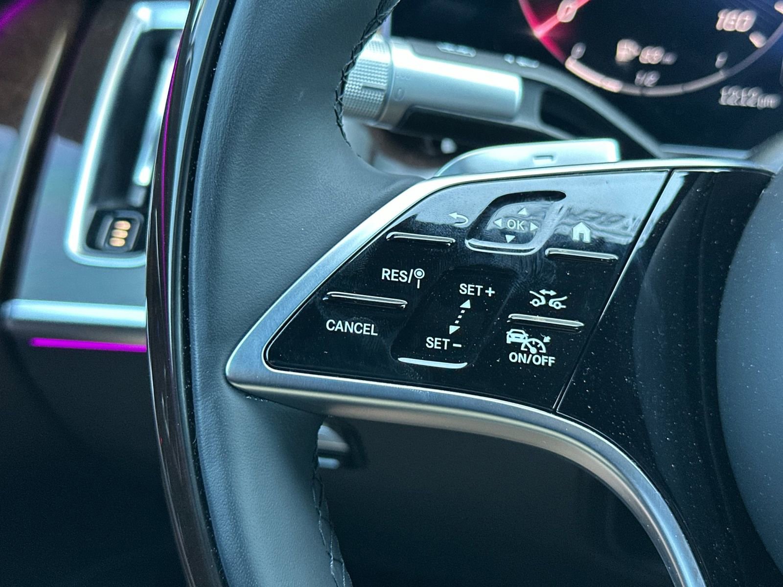 Certified 2024 Mercedes-Benz S 580e 4MATIC Sedan image 28