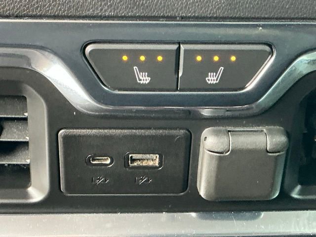 Used 2019 GMC Sierra 1500 SLT w/ SLT Premium Package image 9