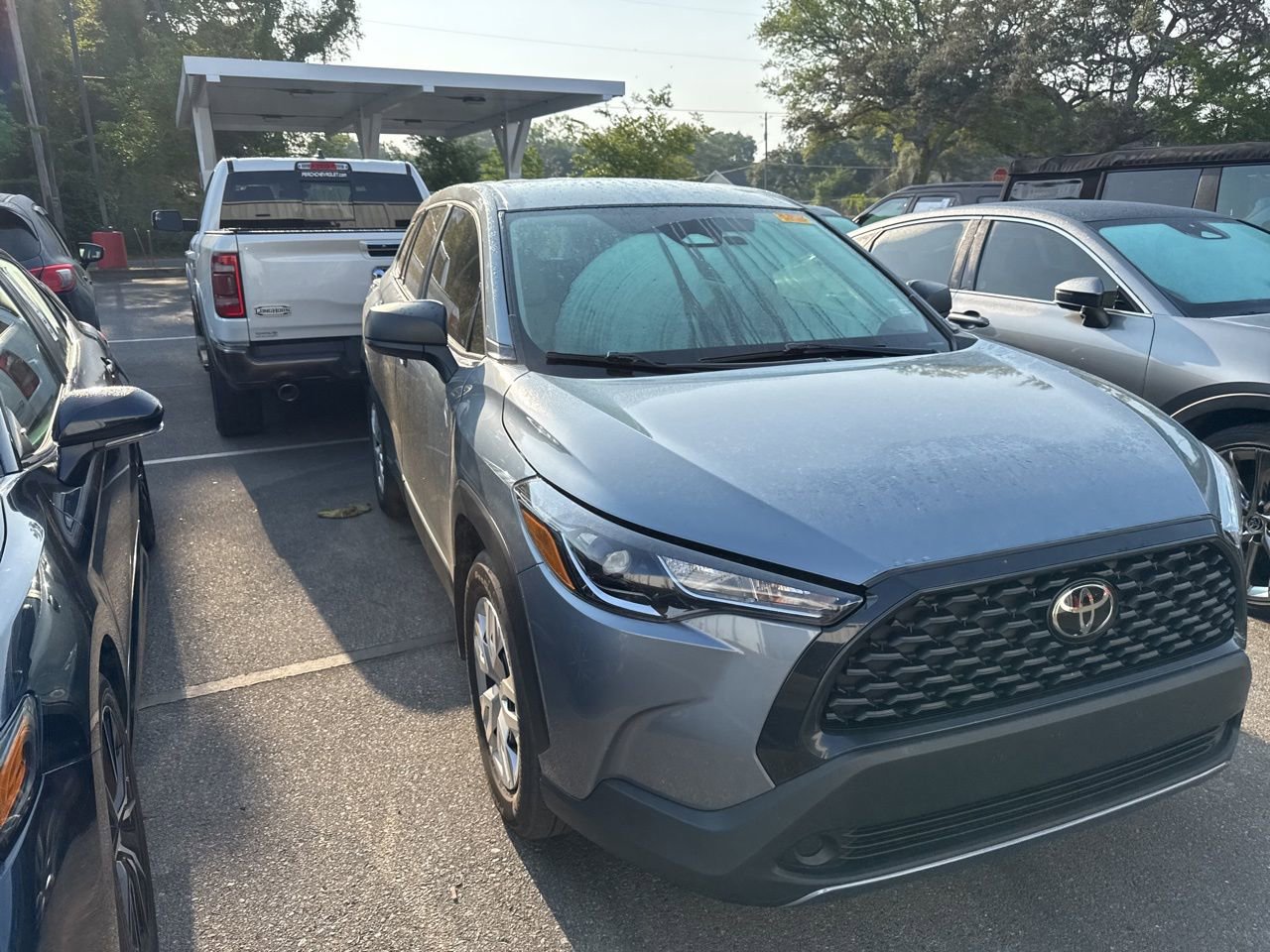Used 2024 Toyota Corolla Cross L FWD image 3