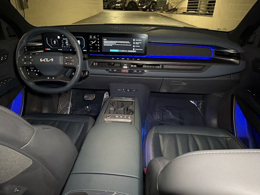 Certified 2024 Kia EV9 GT-Line AWD/4WD image 22
