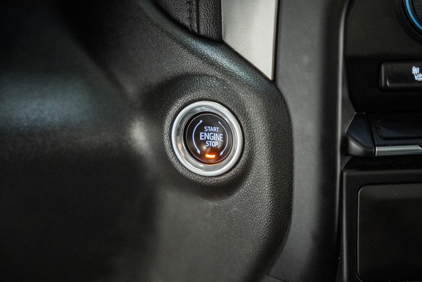 Used 2020 Chevrolet Silverado 1500 LT w/ All-Star Edition AWD/4WD image 31