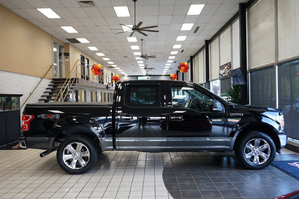 Used 2018 Ford F150 XLT w/ Equipment Group 302A Luxury AWD/4WD image 18