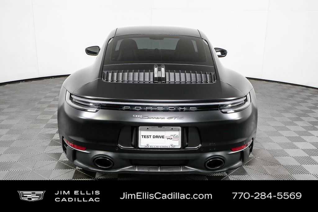 Used 2024 Porsche 911 Carrera GTS image 27
