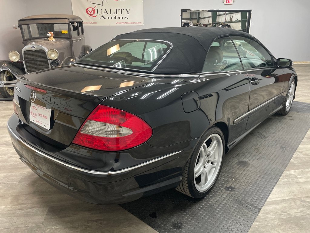 Used 2009 Mercedes-Benz CLK 550 Cabriolet image 19