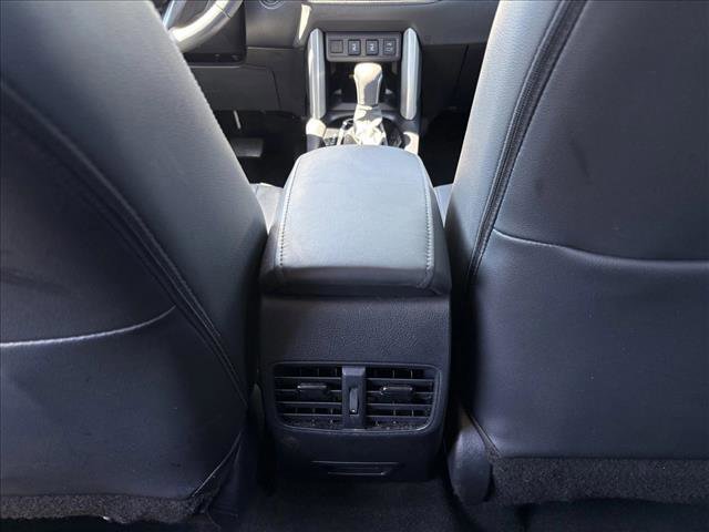 Certified 2025 Toyota Corolla Cross XLE FWD image 18