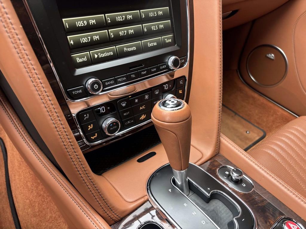 Used 2016 Bentley Continental GT image 9